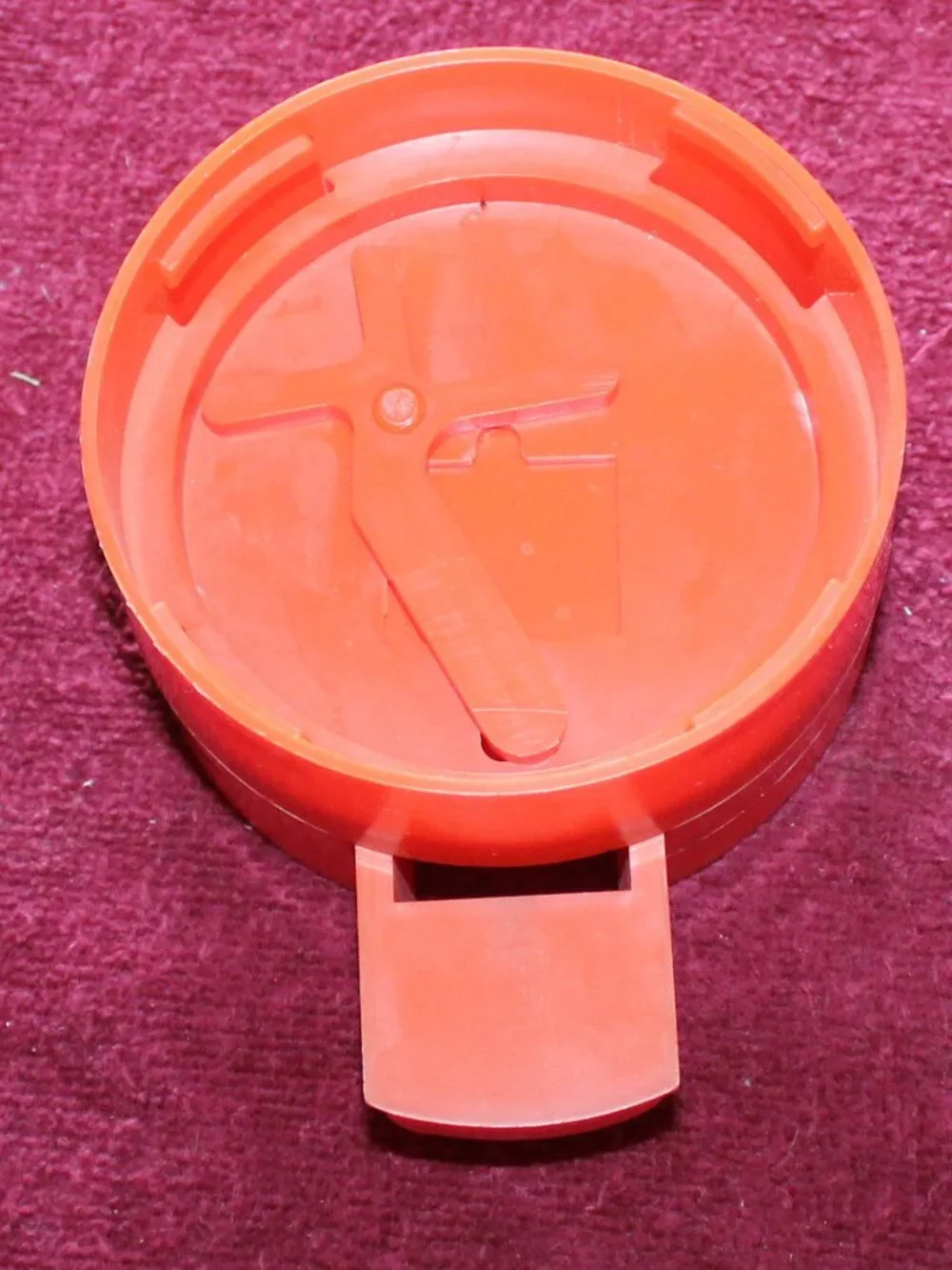 Vintage Spotlight Instant Dispenser lid